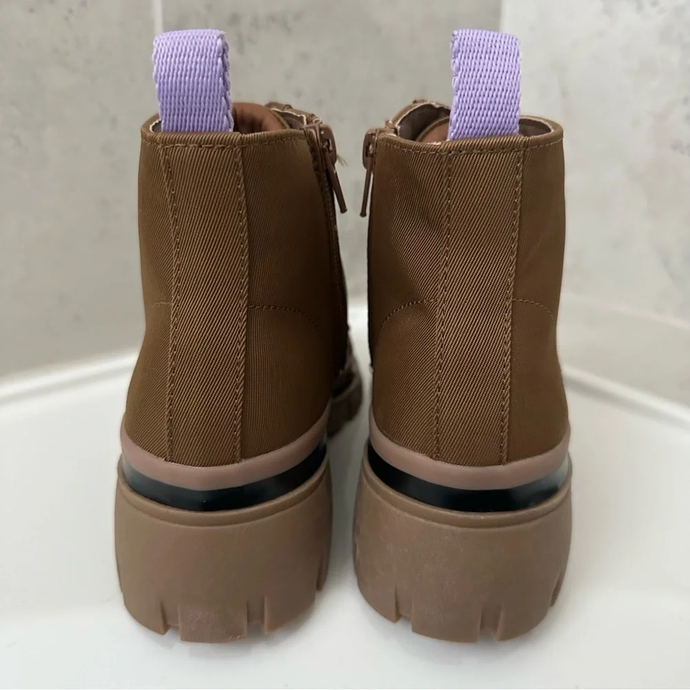 Steve Madden Girls JHuckle Lug Sole Hiker Boots Size 4
